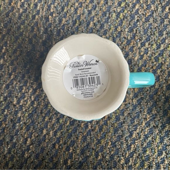 NWT PIONEER WOMAN Floral Geometric Pattern Stoneware Footed Creamer/Milk Jar - Picture 4 of 4